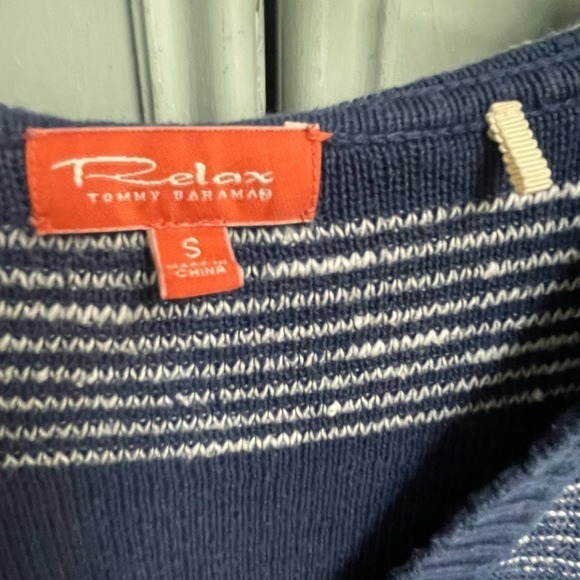 Tommy Bahama Relax Linen Blend Hooded Sweater Size Small EUC - Picture 3 of 4
